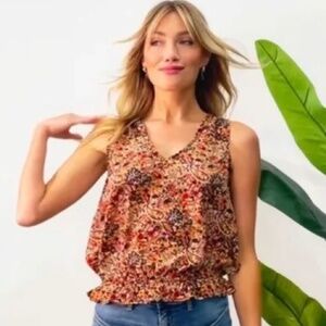 Evereve Olivia Paisley V Neck Tank Size Small